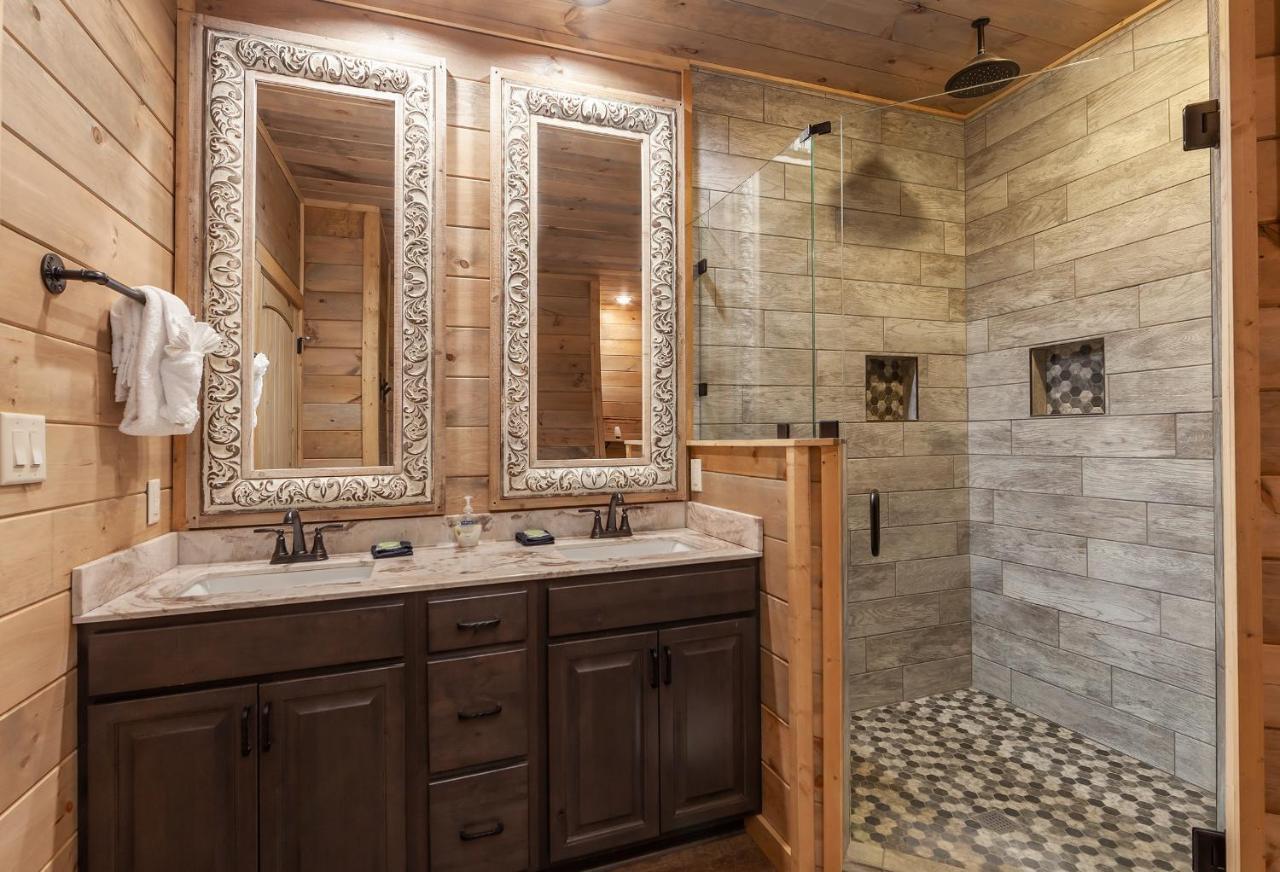 Thunder Mountain Lodge Cabin セバービル エクステリア 写真
