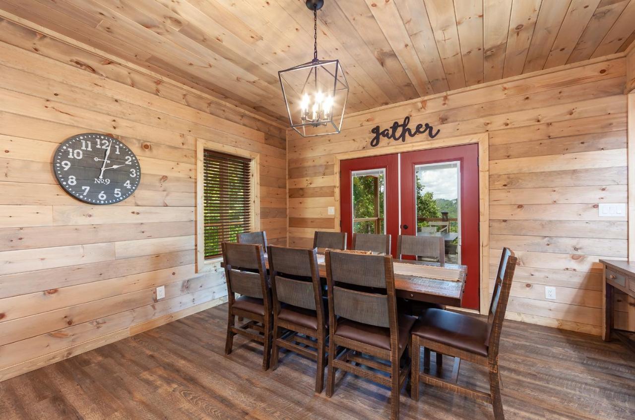 Thunder Mountain Lodge Cabin セバービル エクステリア 写真