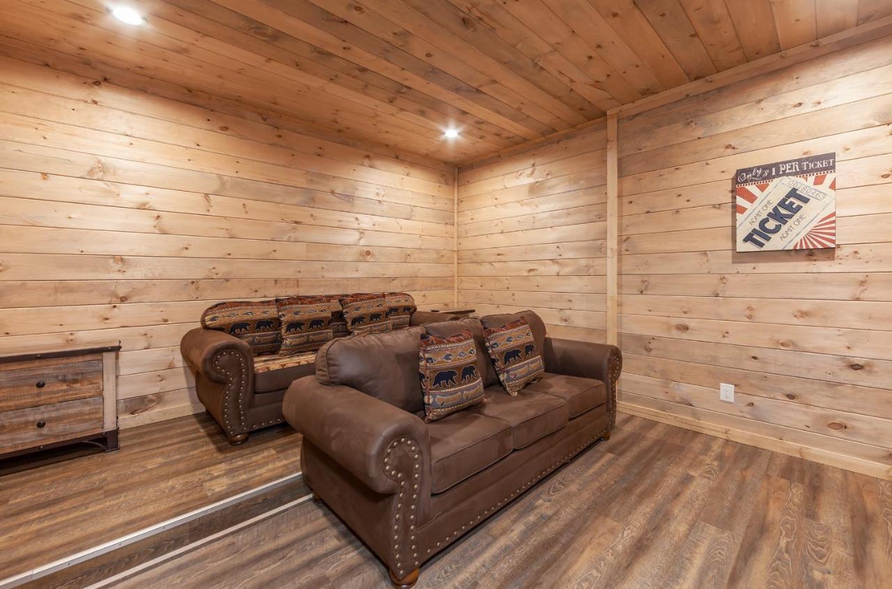 Thunder Mountain Lodge Cabin セバービル エクステリア 写真