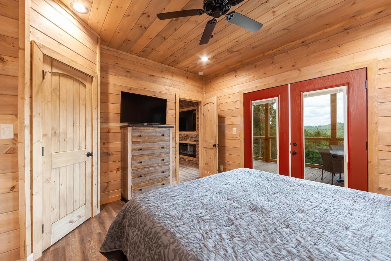 Thunder Mountain Lodge Cabin セバービル エクステリア 写真